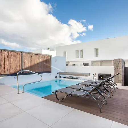Villa Casa Monarch