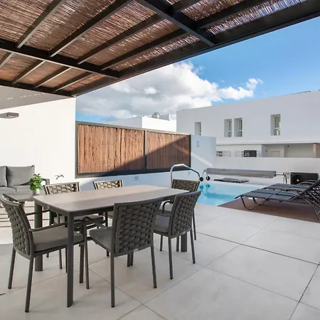Villa Casa Monarch *