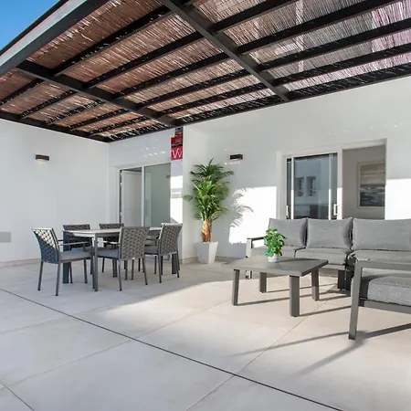 Villa Casa Monarch