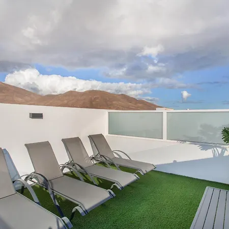 Villa Casa Monarch *